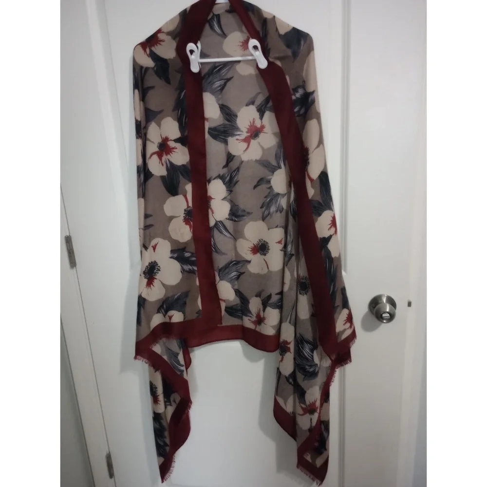 Pretty Persuasions Oversized‎ Floral Scarf Wrap Taupe Burgundy Fringe 36 x 72...